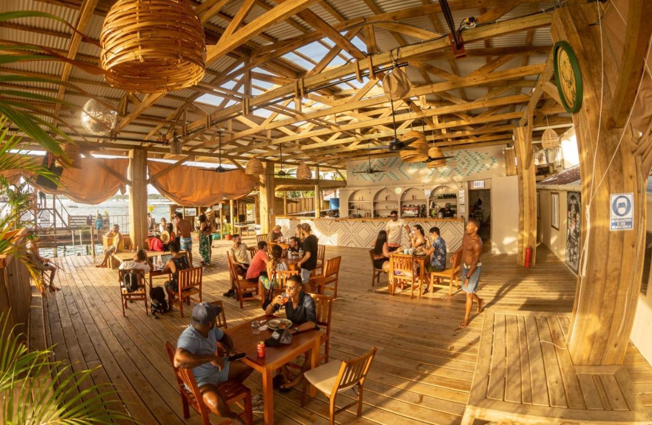 Hostel Aqua Lounge Bocas del Toro